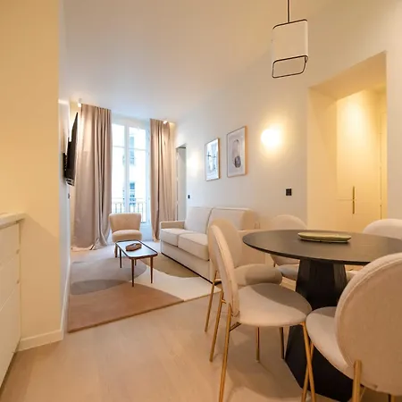 Elegant With Ac - 2br-6p -palais Garnier Apartment *